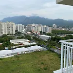 VERANO STAY BARRA ROCK IN RIO ATÉ 5 pessoas