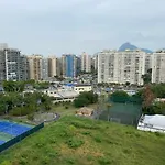 VERANO STAY BARRA ROCK IN RIO ATÉ 5 pessoas